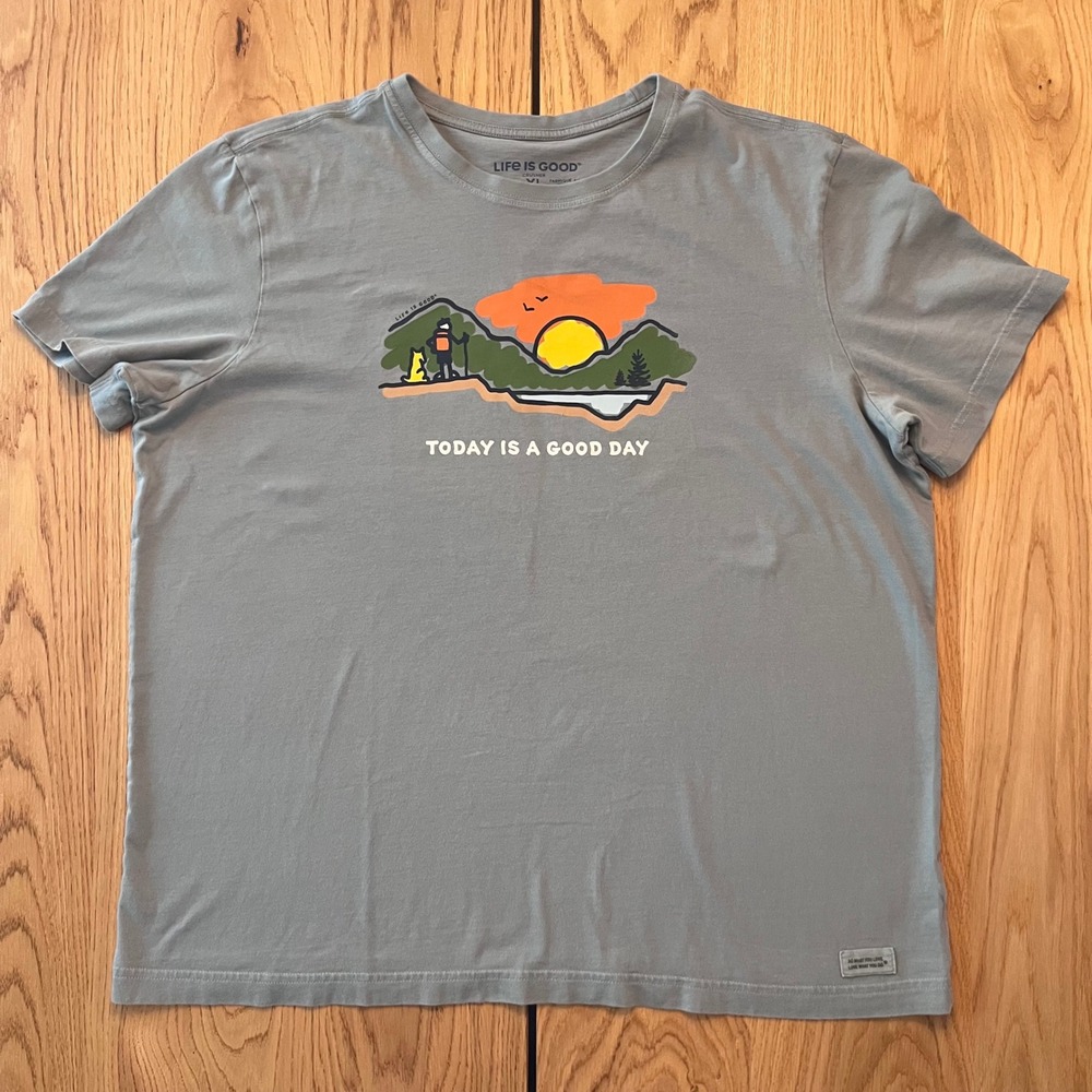 Life is Good Mens XL Crusher T-Shirt Today Is A Good Day Hiking Dog Sunset Grey